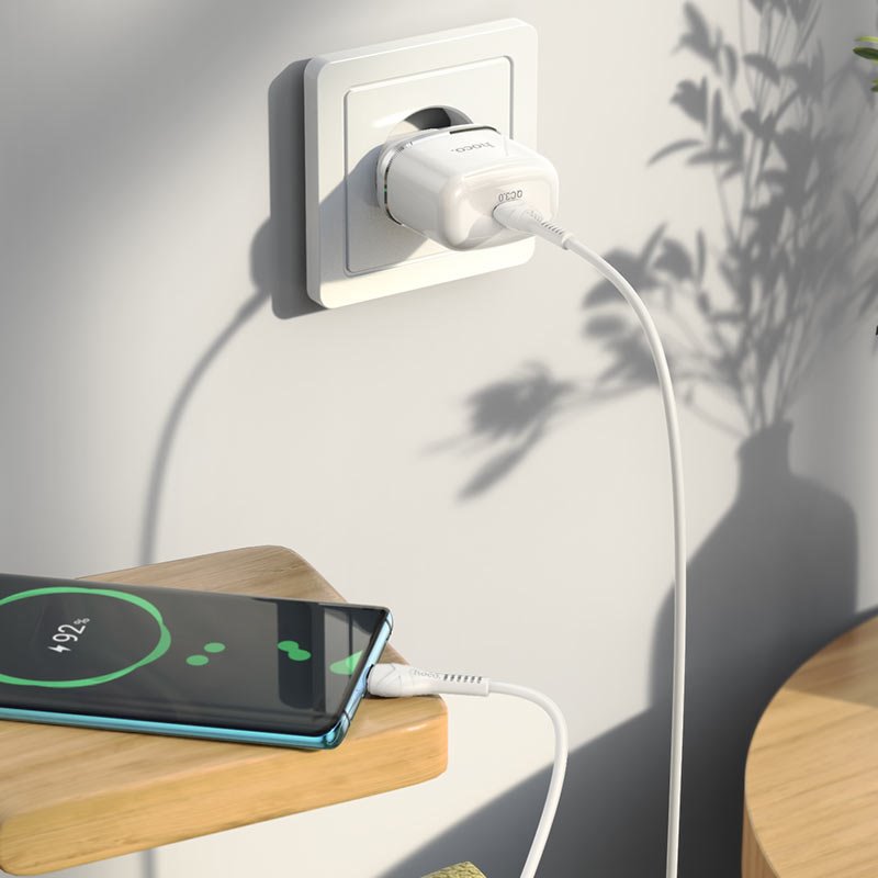 УЗУ блок-сеть_выход USB Type-C 3000 mA + usb кабель Type-C на Type-C_HOCO_N24_PD20W_PD3.0_белый_QC3.