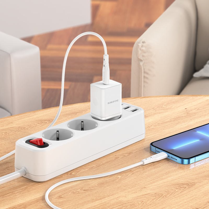 УЗУ блок-сеть_выход USB Type-C 3000 mA_+ usb кабель Type-C на Lightning_Borofone_BN6_20W_белый