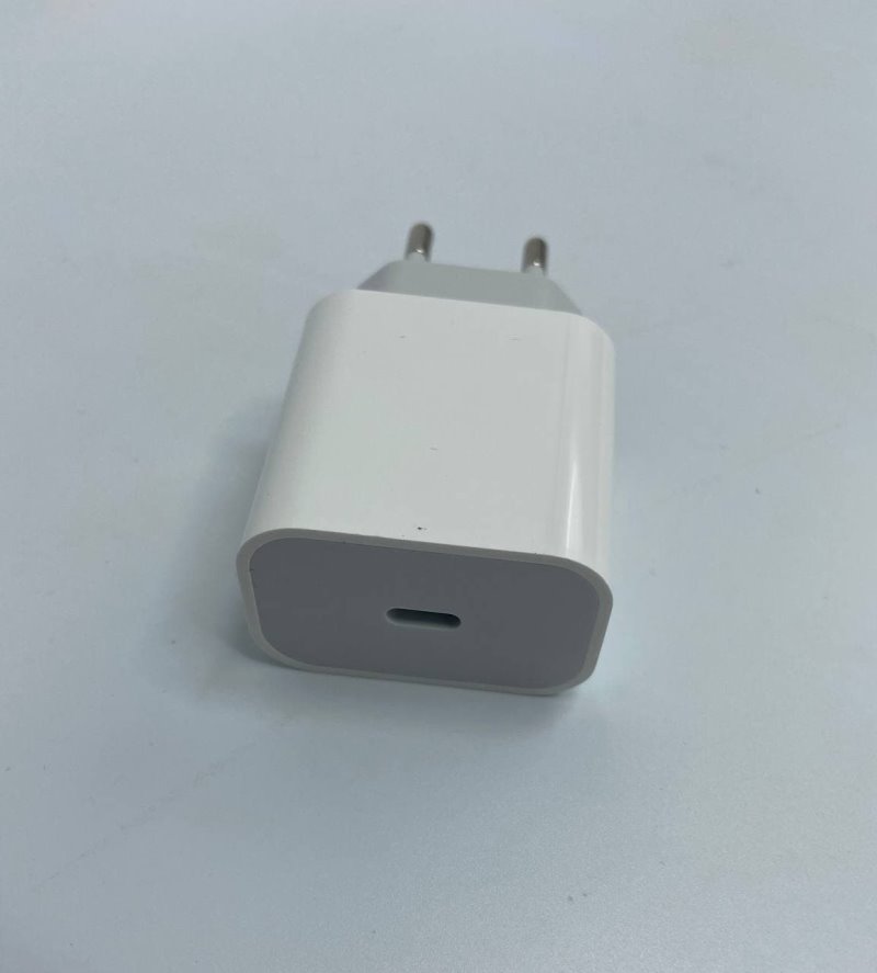 УЗУ блок-сеть_выход USB Type-C 3000 mA_Red Line_PD1-5A_PD25_белый